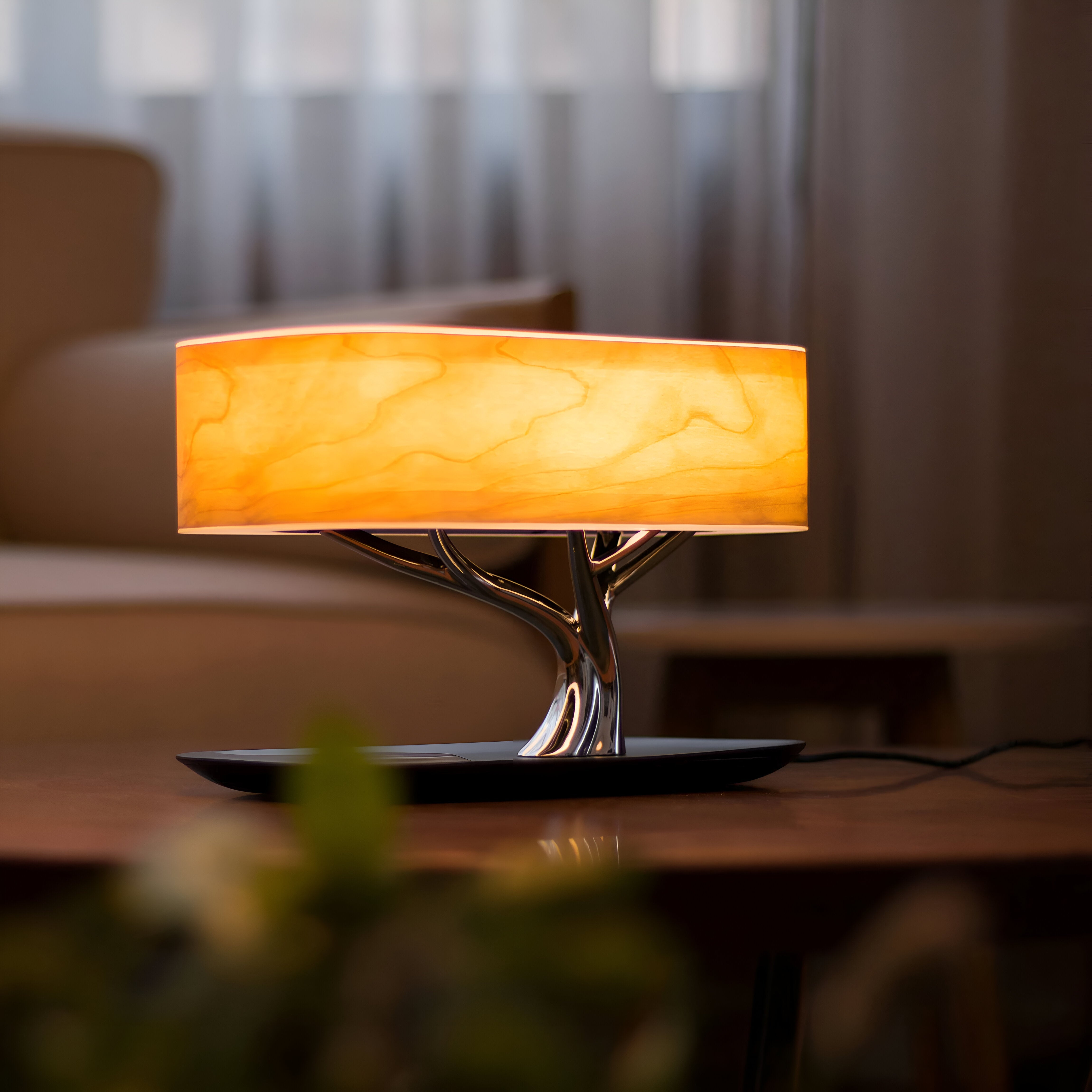 Moderne Kabellose Tischlampe mit Bluetooth Lautsprecher und Touch-Steuerung-1