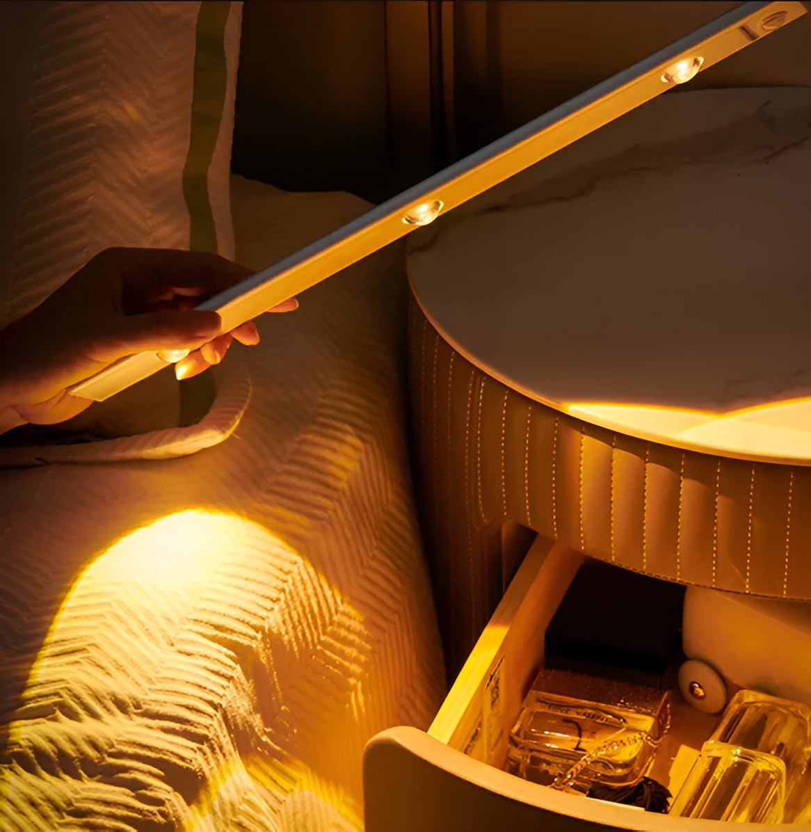 Elegante LED Wandleuchte Innen mit Bewegungsmelder und Anpassbarer Lichtfarbe-3