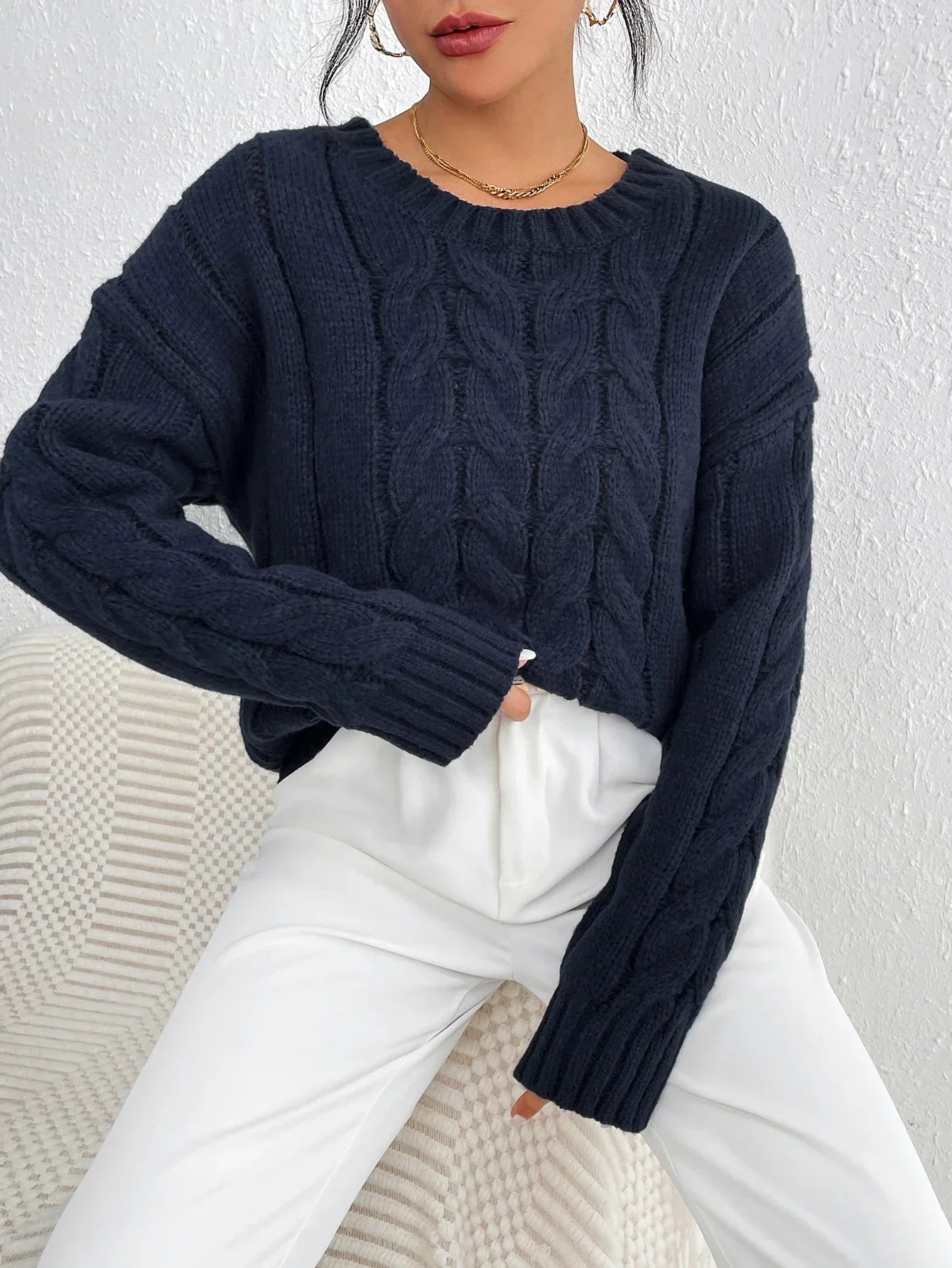 Damen Strickpullover mit Zopfmuster und lockerer Passform