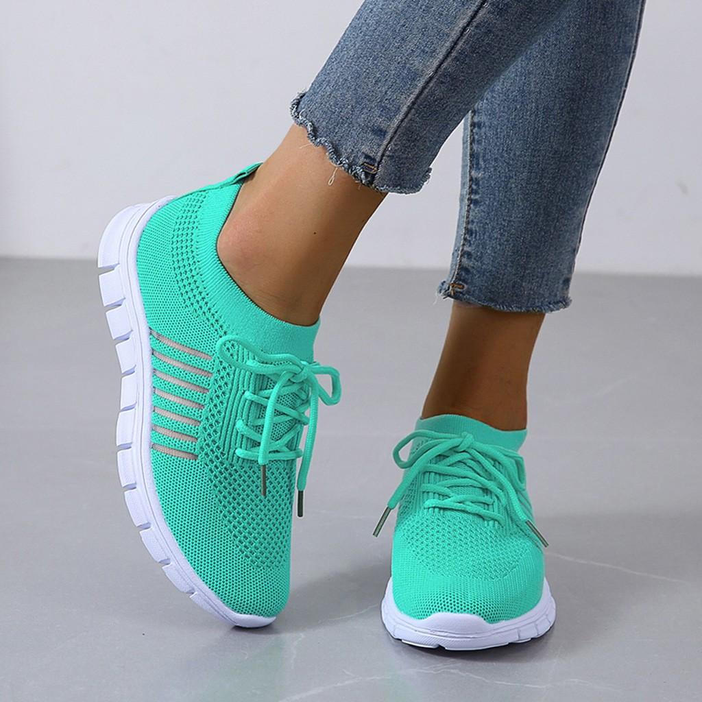 Damenschuhe mit orthopädischer Unterstützung für die Füße