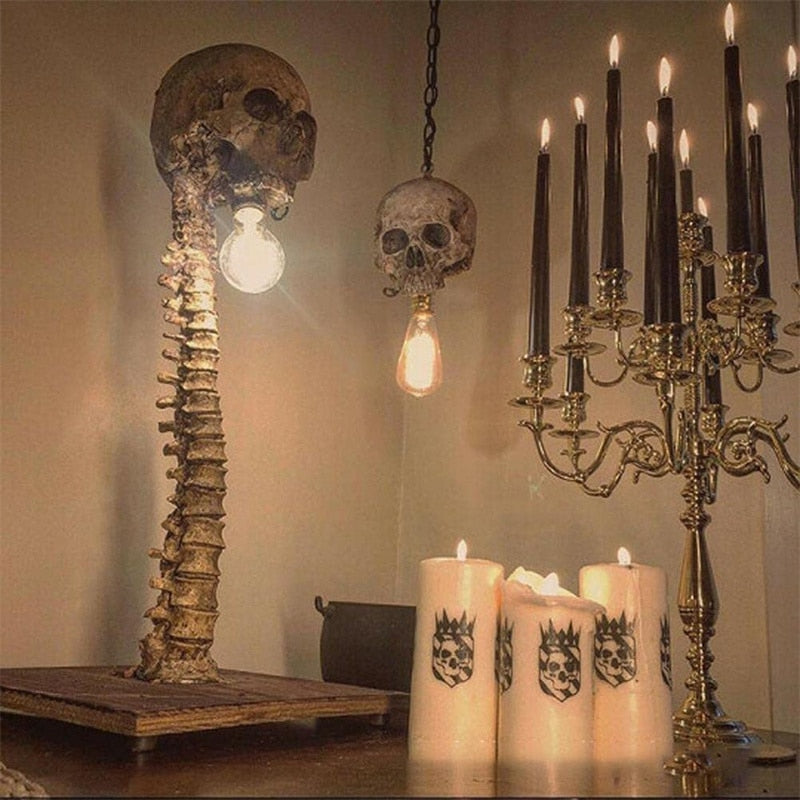 Horror Totenkopf mit Wirbelsäule Lampe-1