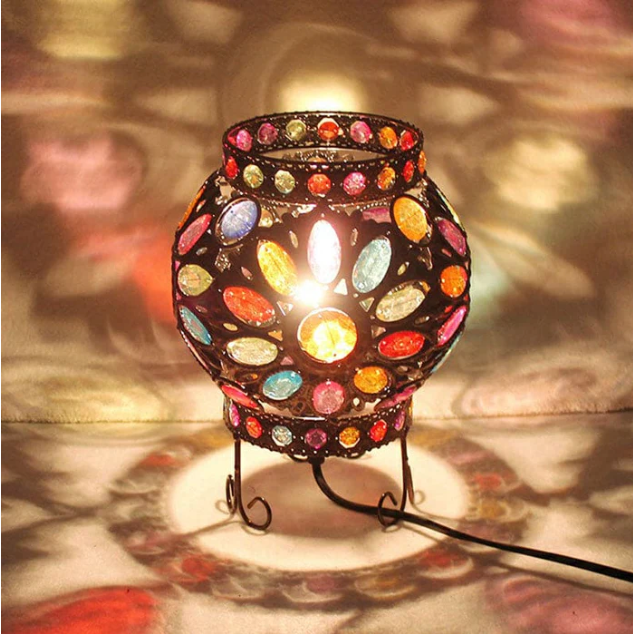 Moderne Nachttischlampe mit Acrylkugeln für stilvolle Akzente im Schlafzimmer-4