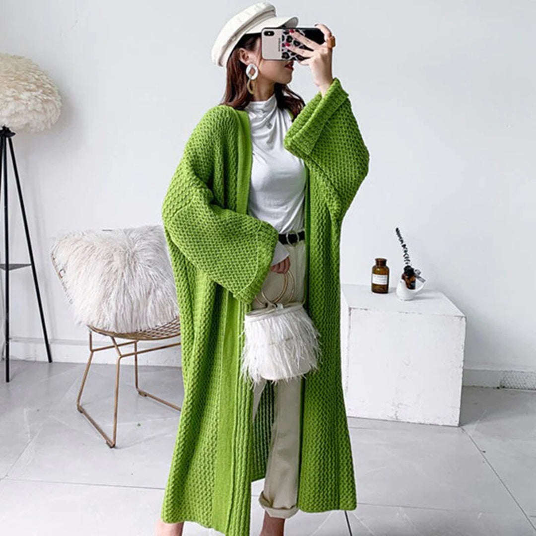 Damen Strickjacke mit langer fließender Silhouette für den Winter