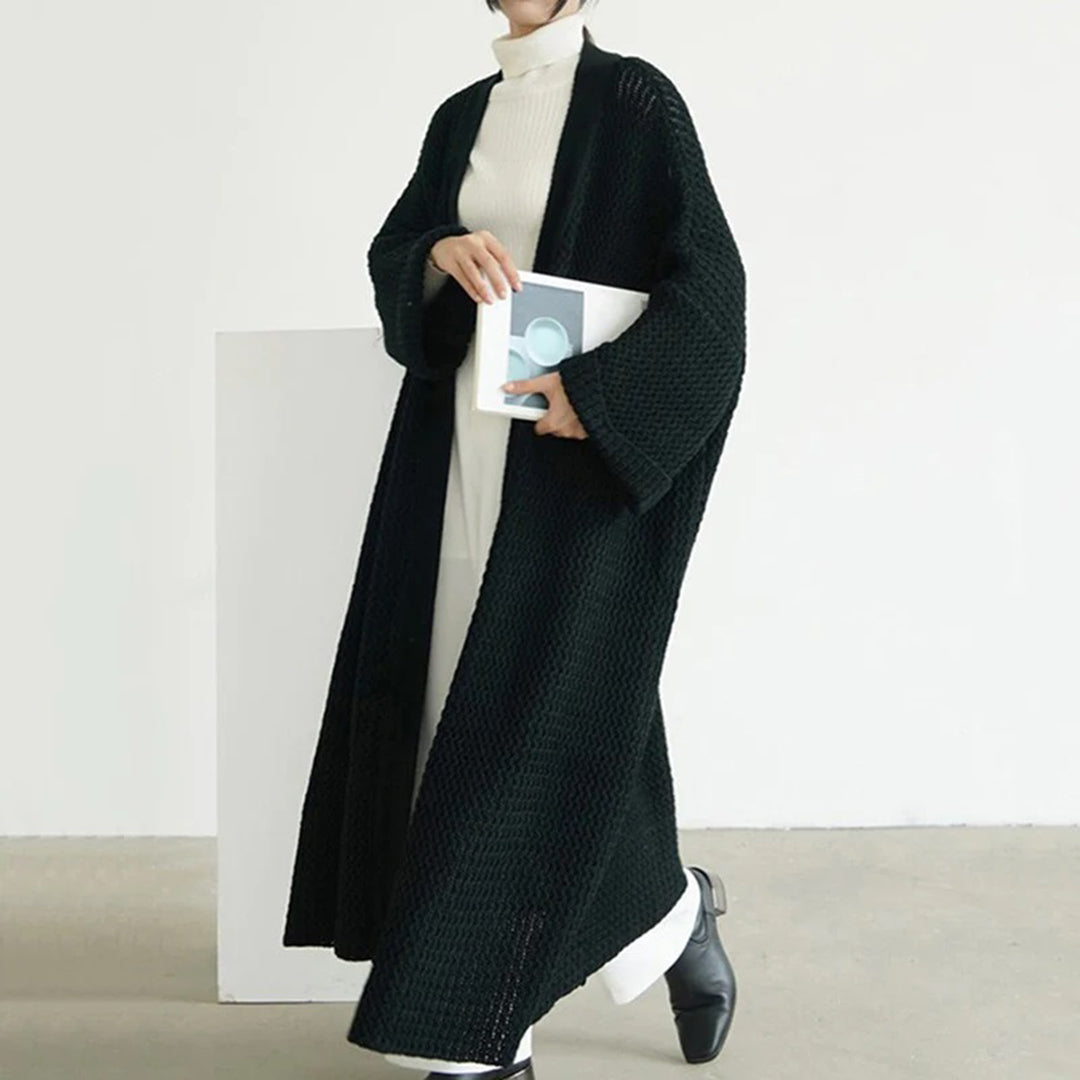 Damen Strickjacke mit langer fließender Silhouette für den Winter