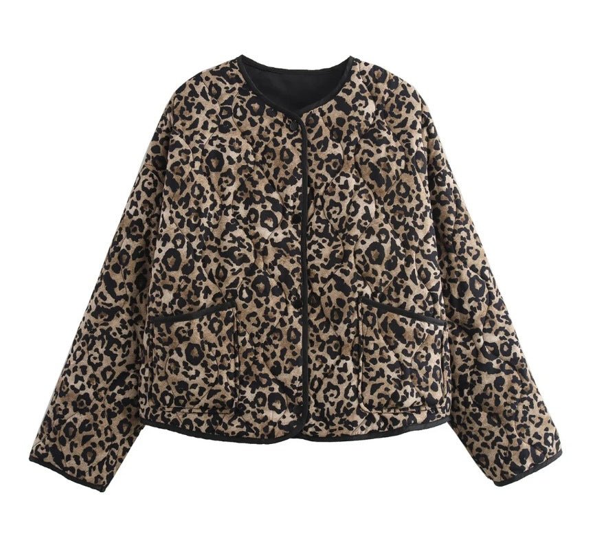 Damenjacke mit Leopardenmuster und Rundhalsausschnitt