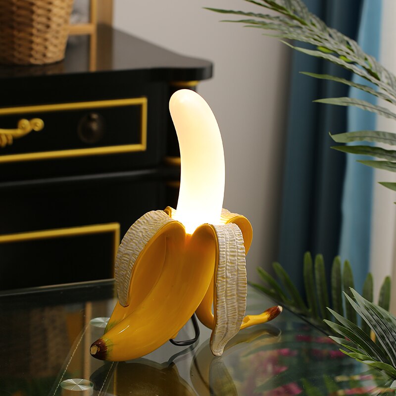 Niedliche Banane Licht Art Deco Tischlampe – Stilvolle Beleuchtung für Zuhause