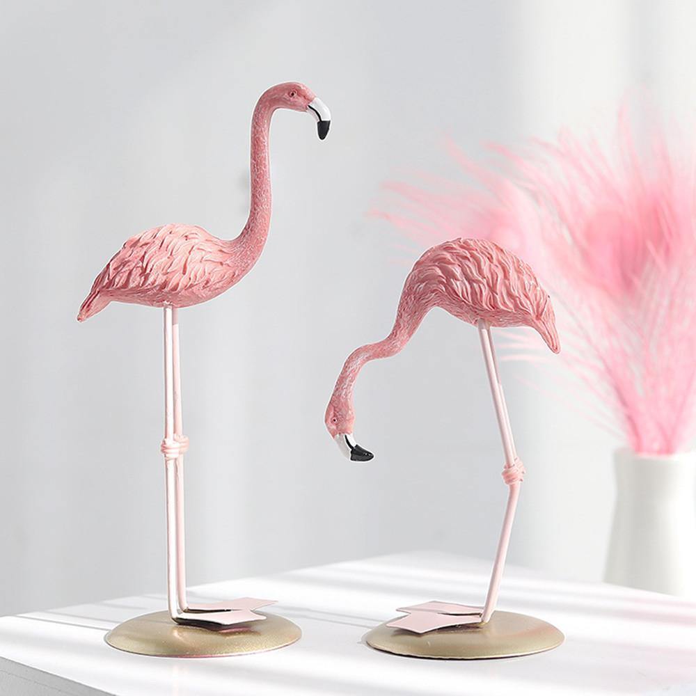 Elegante Flamingo-Statuen aus Wetterfestem Harz für Tropische Garten-Dekoration-3