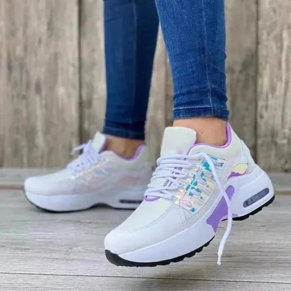Damenschuhe mit orthopädischer Sohle für breite Füße